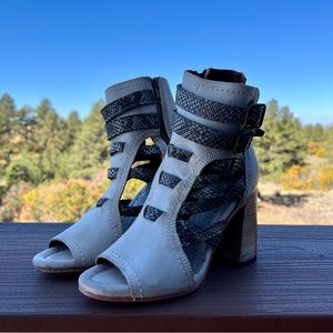 Freebird Tiara Ice Multi Size 8